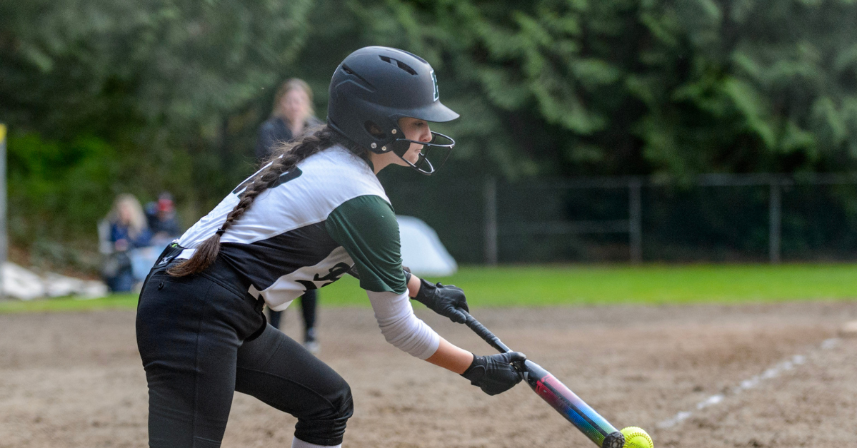 How to Prepare Your Daughter for a Fall Softball Showcase: The Complete Physical, Mental, and Hydration Guide